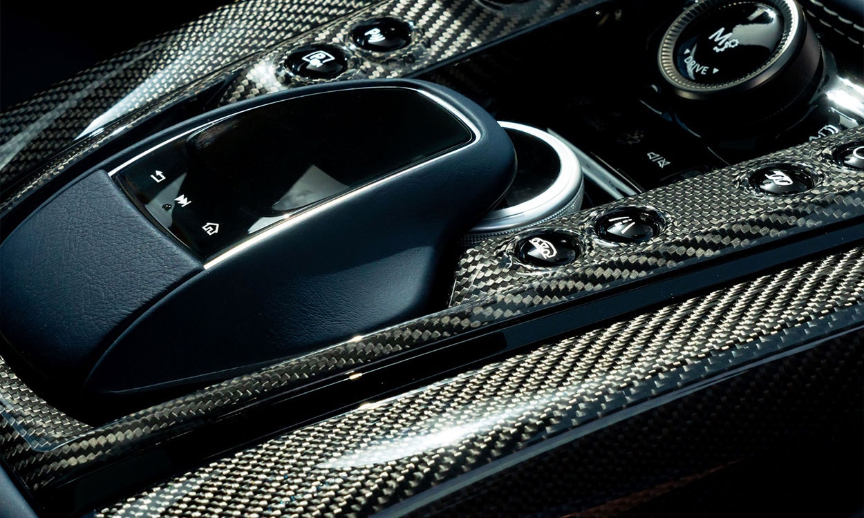 Astron Martin Dbx Interior Astron Martin Dbx Interior