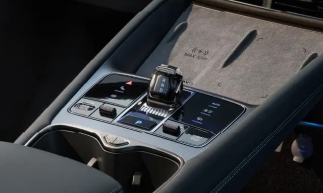 BYD Sealion 7 Wireless Charger BYD Sealion 7 Wireless Charger