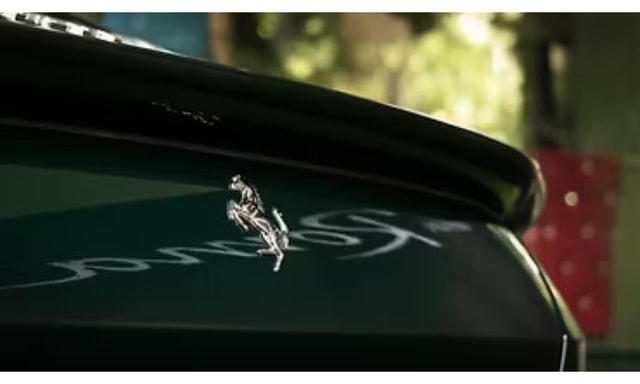 Roma Exterior Rear Logo Roma Exterior Rear Logo