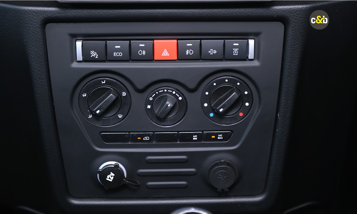 Force Gurkha Interior Features Force Gurkha Interior Features