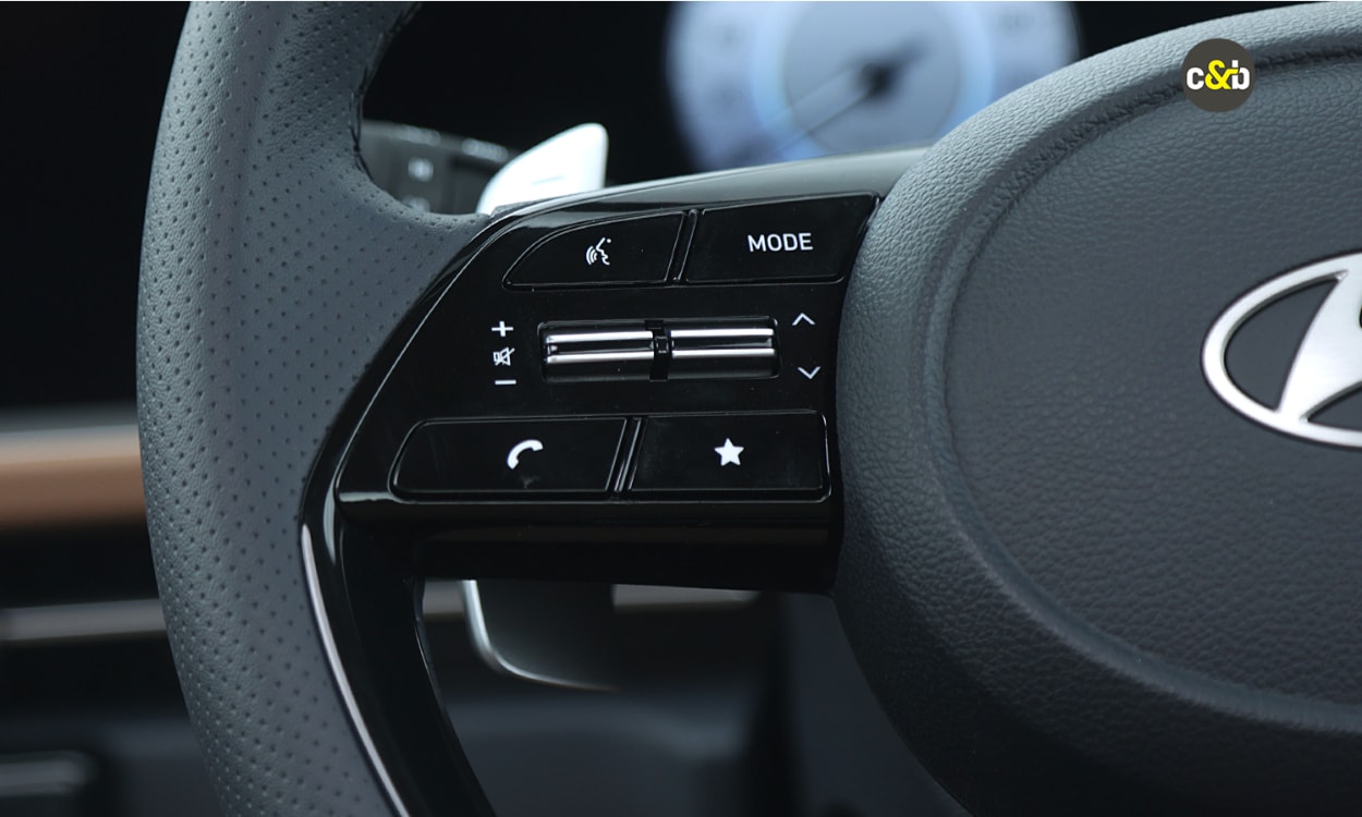 Hyundai Alcazar Features Hyundai Alcazar Features images