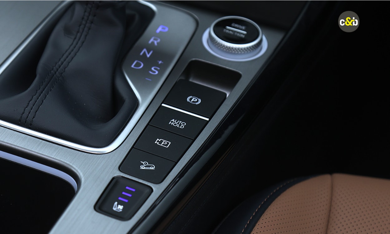 Hyundai Alcazar Gear Hyundai Alcazar Gear images