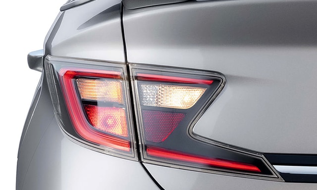 Hyundai_aura_tail_light Hyundai_aura_tail_light
