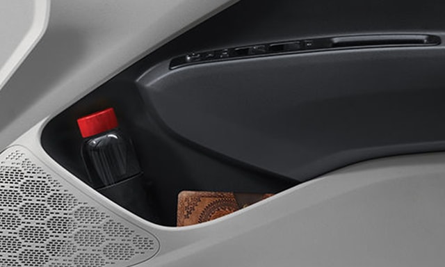 Hyundai_grand_i10_nios_door_map_pocket Hyundai_grand_i10_nios_door_map_pocket