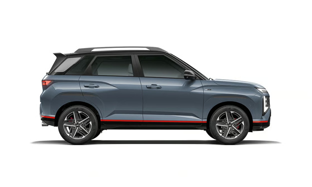 Hyundai Venue N Line Sideview Hyundai Venue N Line Sideview