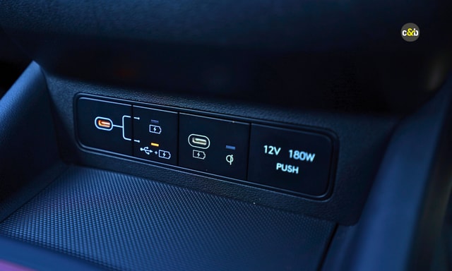 2025 Hyundai Venue N Line Interior Usb 2025 Hyundai Venue N Line Interior Usb