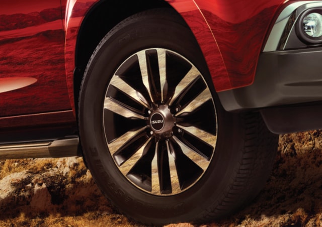 Diamond Cut 18 Inch Alloy Wheels Diamond Cut 18 Inch Alloy Wheels