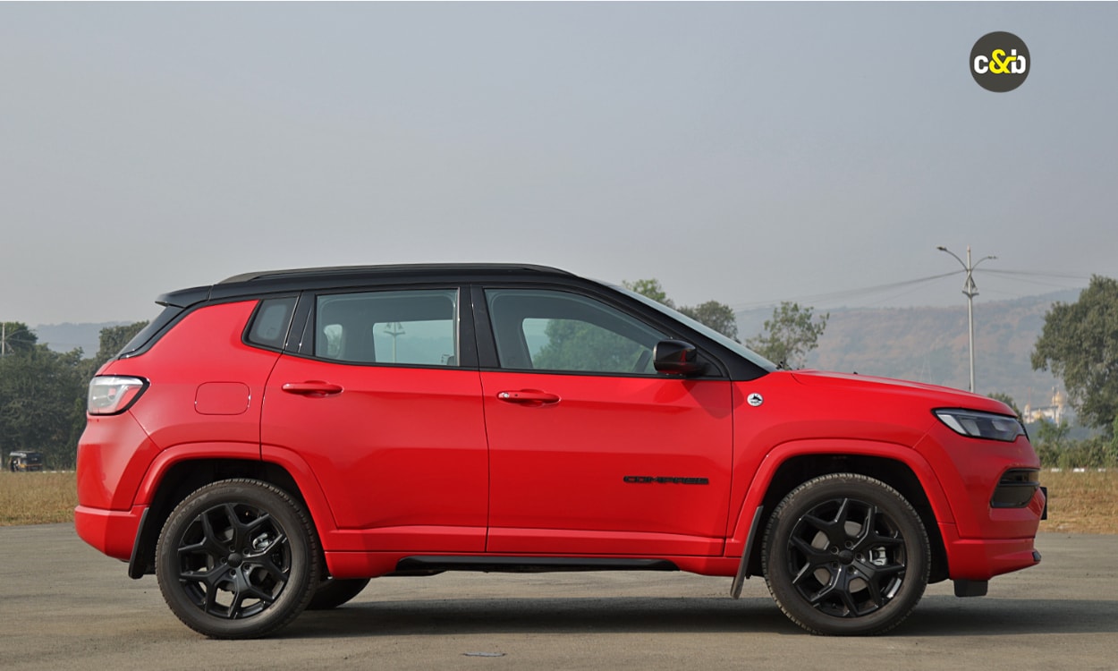 Jeep Comapss Sideview Jeep Comapss Sideview