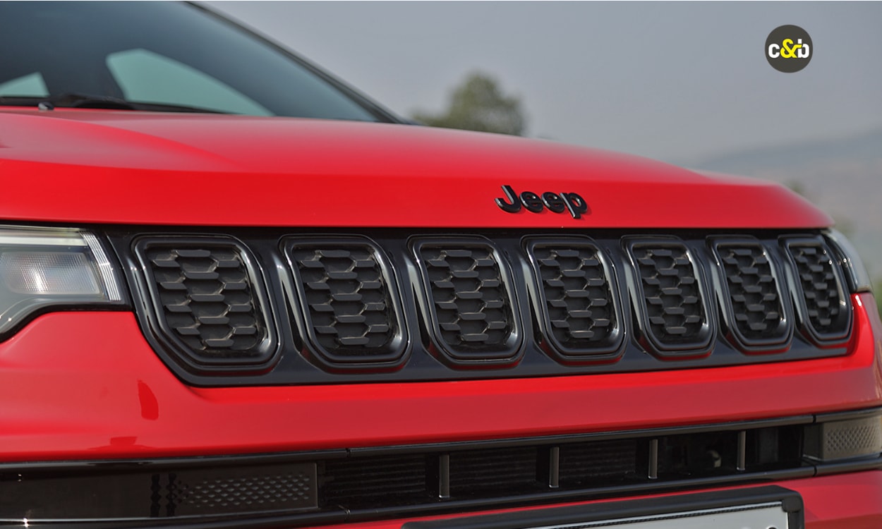 Jeep Comapss Black Shark Grille Jeep Comapss Black Shark Grille