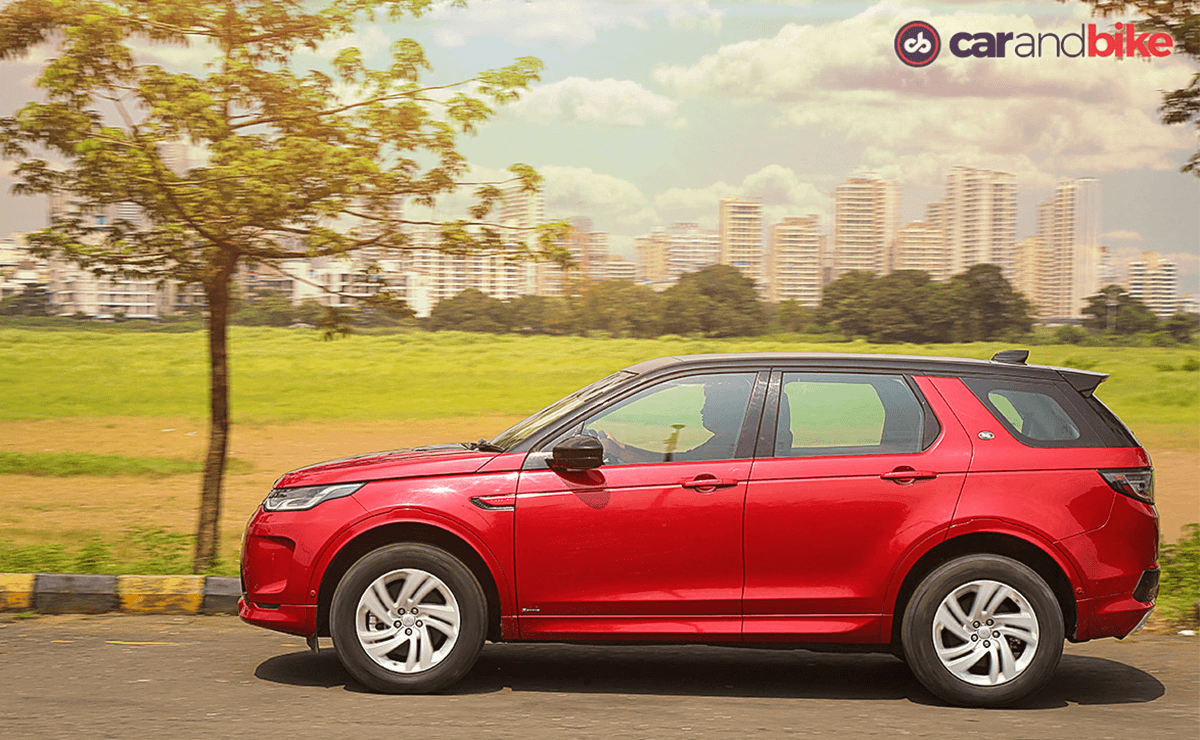 Land Rover Discovery Sport In Highway Sideview Land Rover Discovery Sport In Highway Sideview