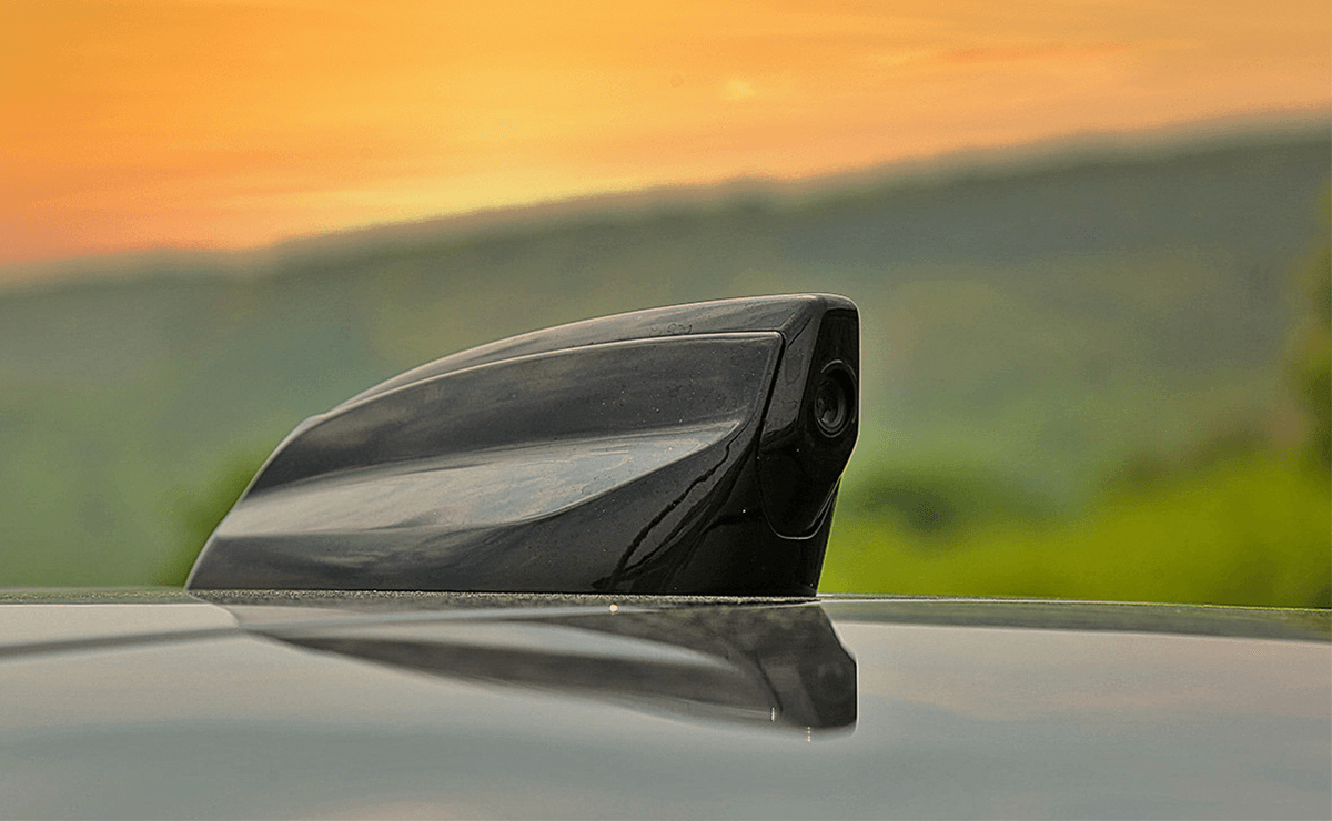 Land Rover Discovery Sport Shark Fin Antenna Land Rover Discovery Sport Shark Fin Antenna