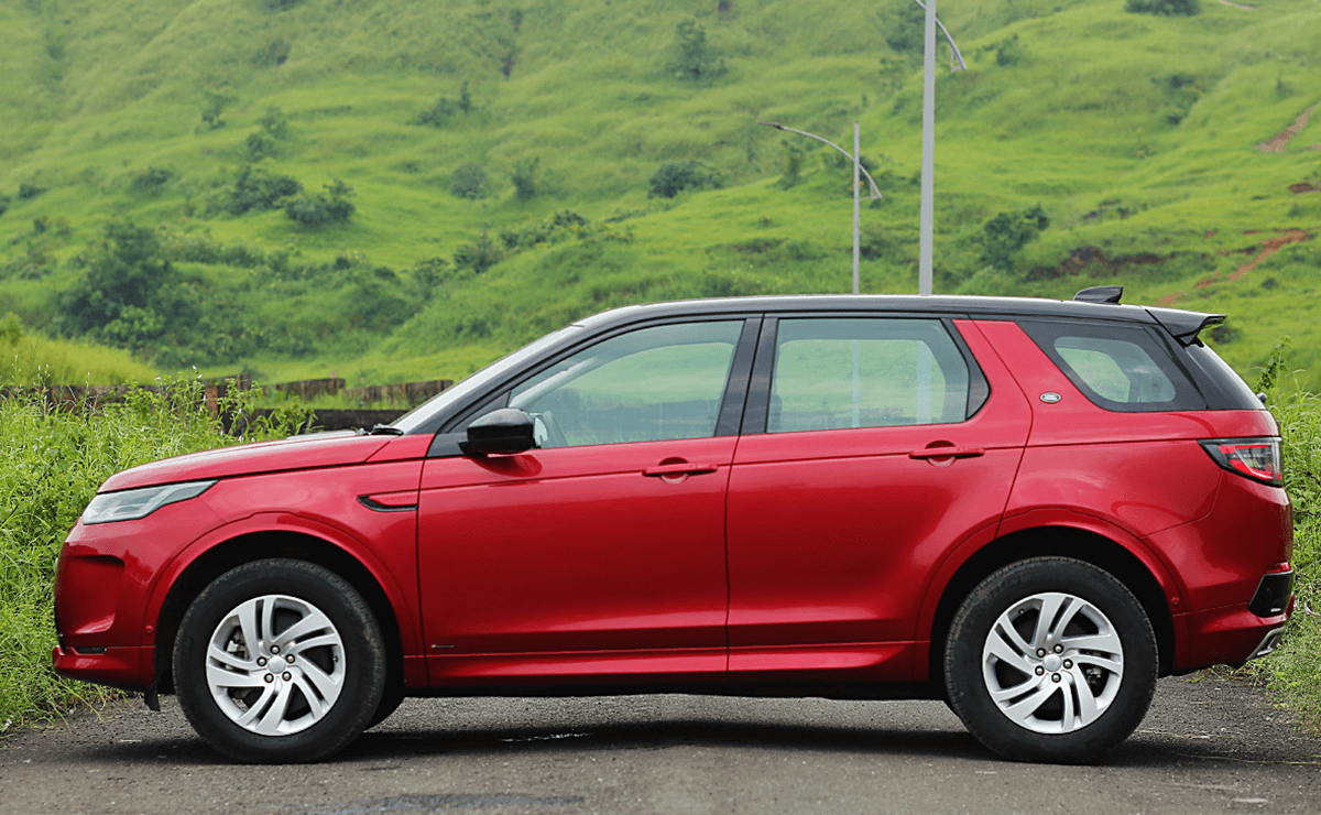 Land Rover Discovery Sport Sideview Land Rover Discovery Sport Sideview