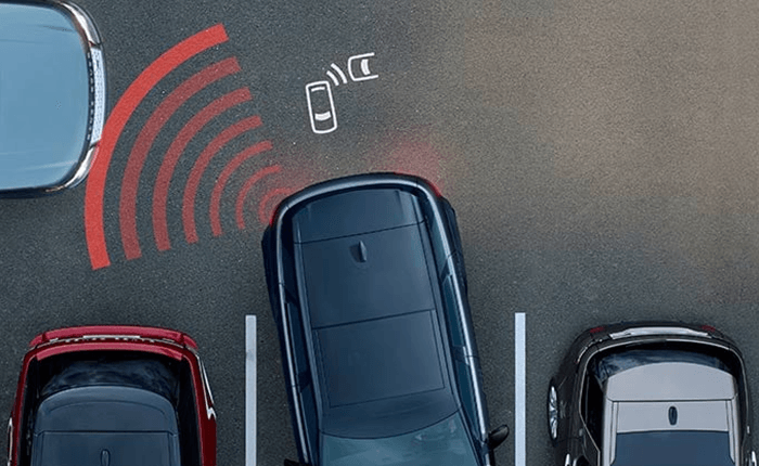 Range Rover Evoque Rear Traffic Monitor Range Rover Evoque Rear Traffic Monitor images