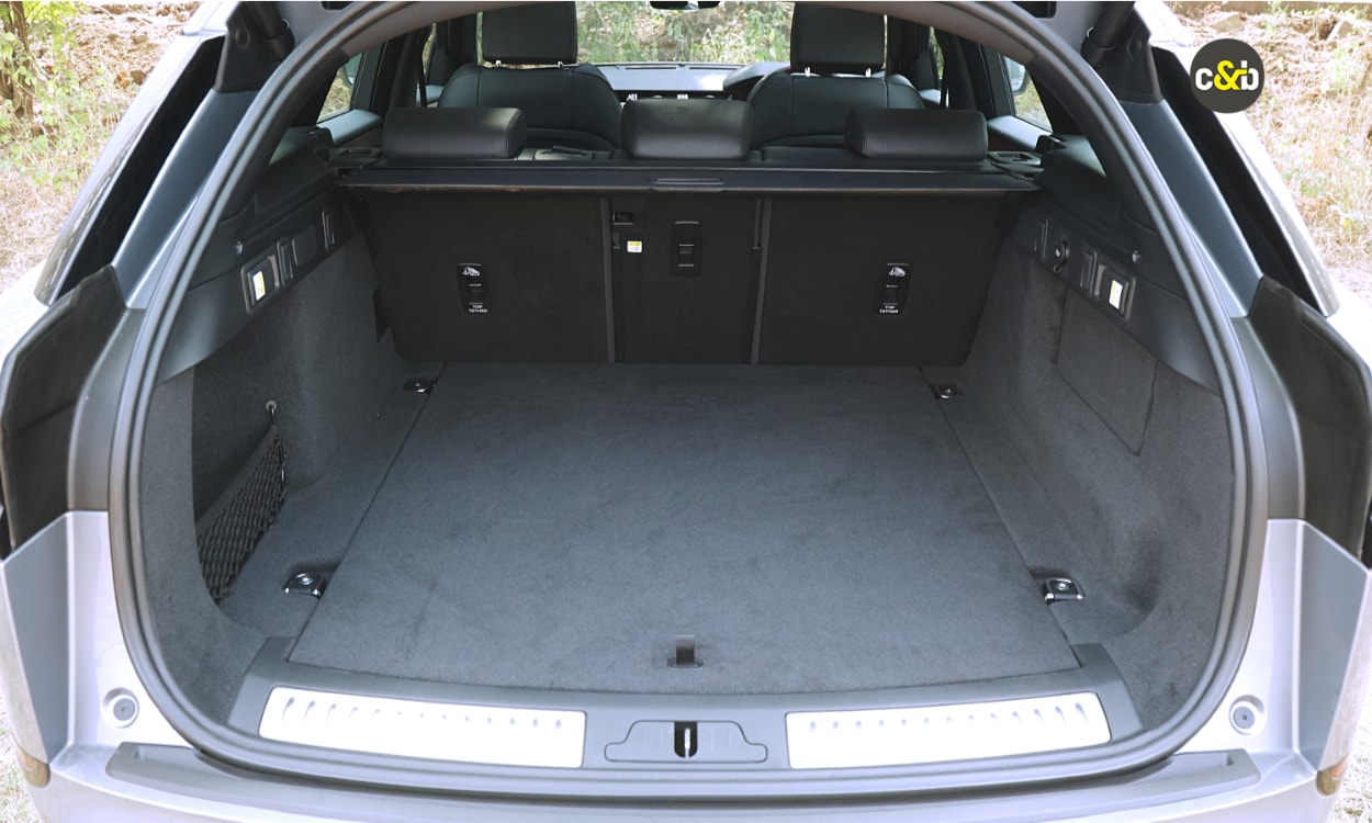 Range Rover Velar Bootspace Range Rover Velar Bootspace