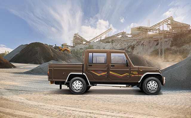 Mahindra Bolero Camper Sideview Mahindra Bolero Camper Sideview