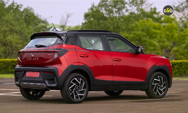 Mahindra 3xo Qyartar Glass Mahindra 3xo Qyartar Glass