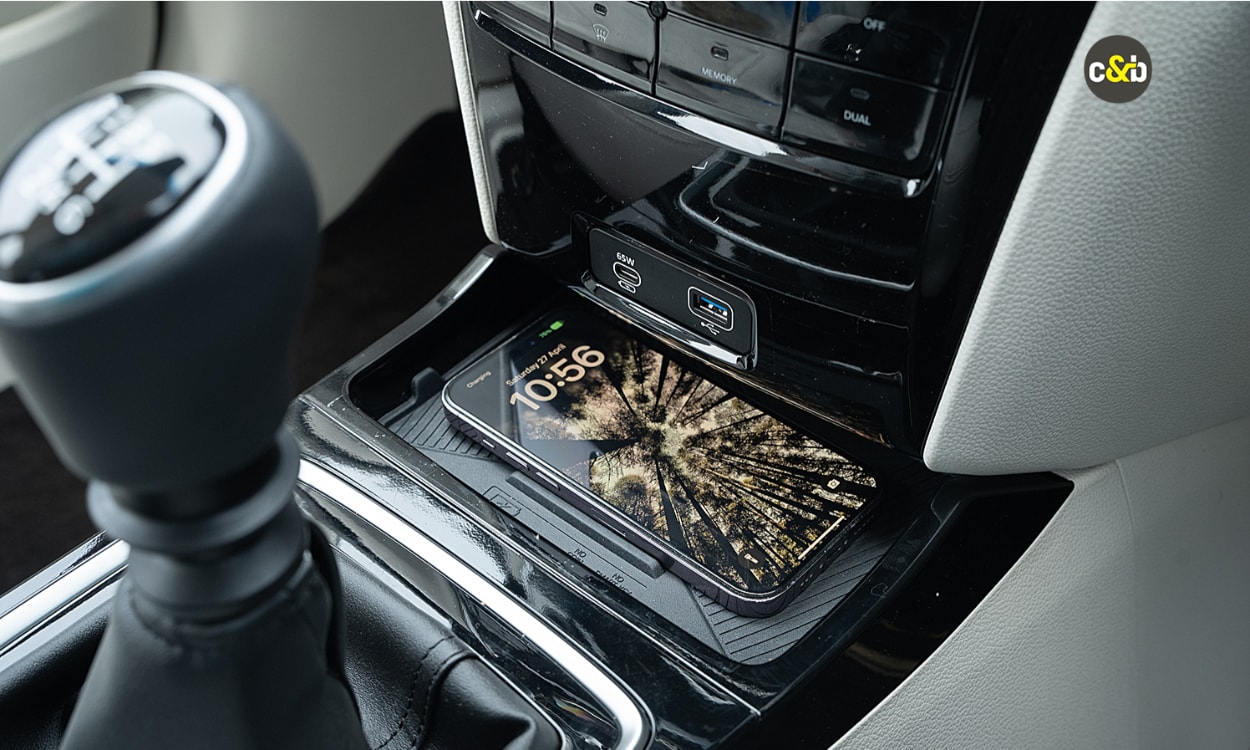 Mahindra 3xo Gear Mahindra 3xo Gear