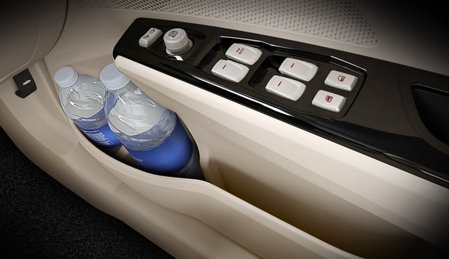 Mahindra Xuv300 Bottle Holder All_4doors Mahindra Xuv300 Bottle Holder All_4doors