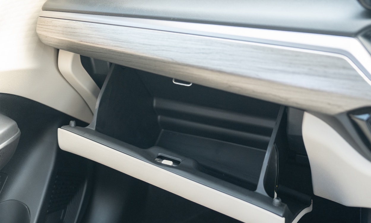 Maruti Suzuki Dzire Glove Box Maruti Suzuki Dzire Glove Box
