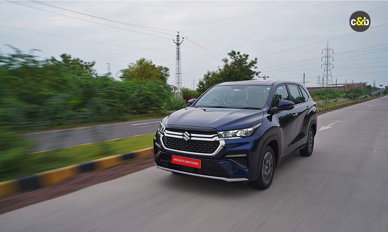 Maruti Suzuki Invicto Rideview Maruti Suzuki Invicto Rideview images