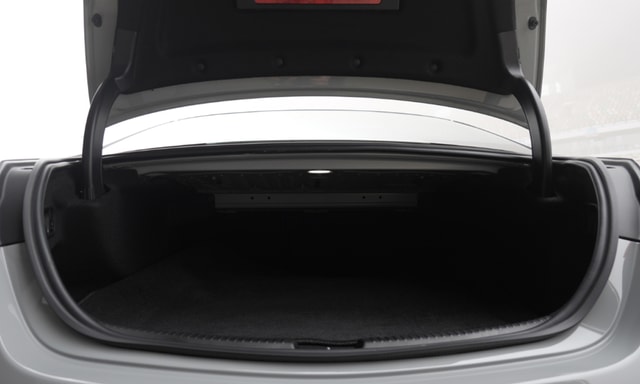 Mercedes Amg C 63 Bootspace Mercedes Amg C 63 Bootspace