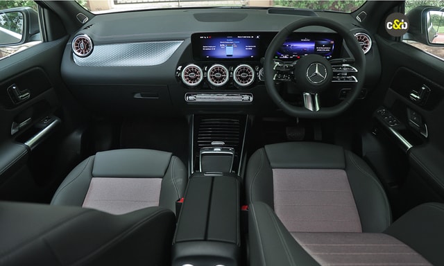 Mercedes Benz Eqa Console Mercedes Benz Eqa Console