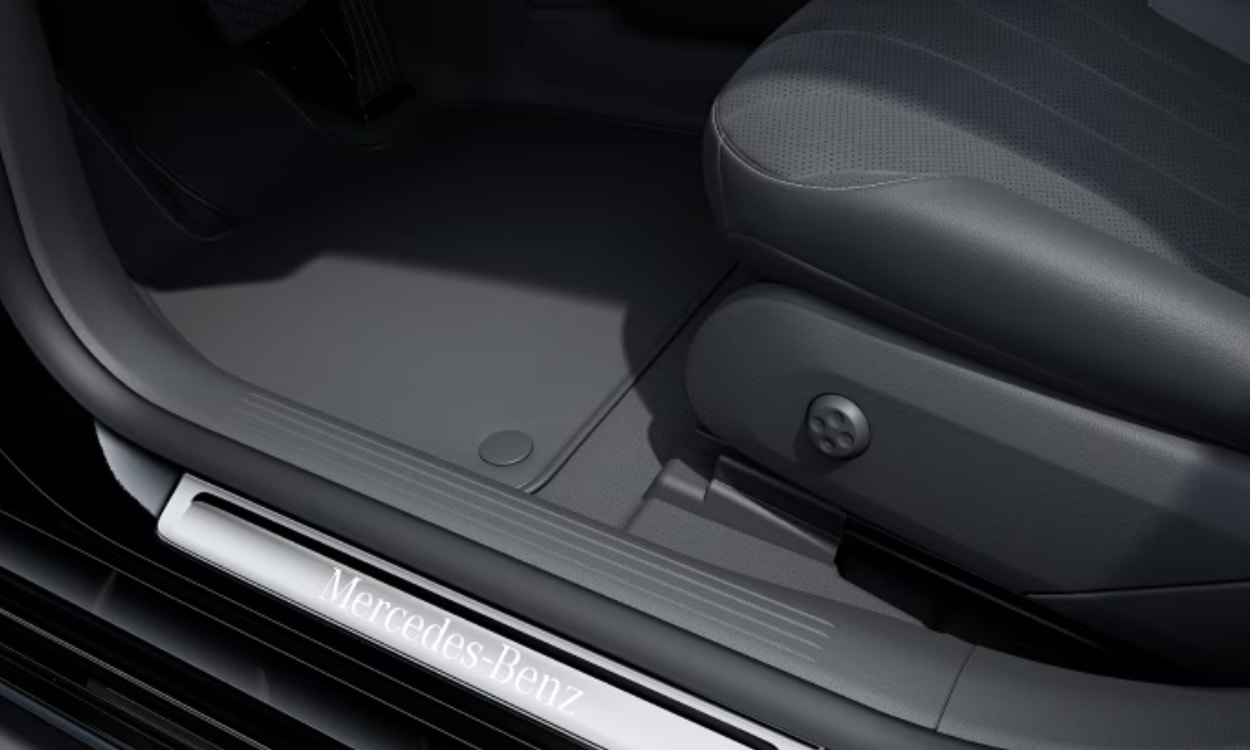 2025 Mercedes Benz Eqs Suv Spacious cabin 2025 Mercedes Benz Eqs Suv Spacious cabin images