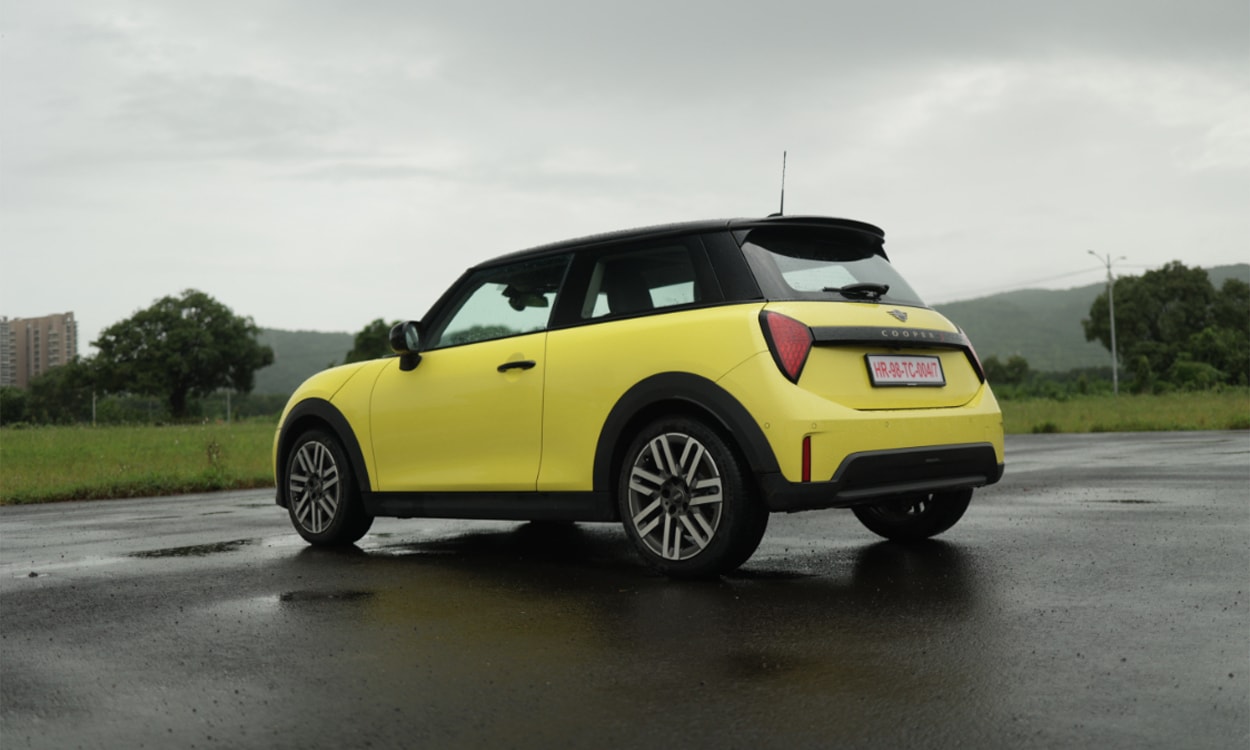 Mini Cooper S Quartar Glass Mini Cooper S Quartar Glass