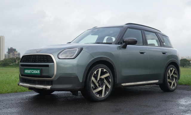 Mini Countryman Grille And Wheel Mini Countryman Grille And Wheel