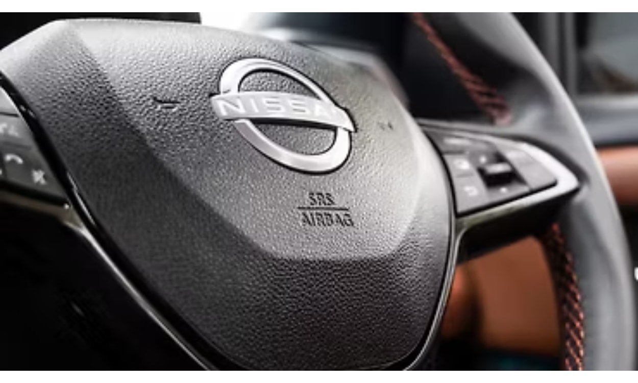 Nissan Magnite Interior Horn Boss Nissan Magnite Interior Horn Boss