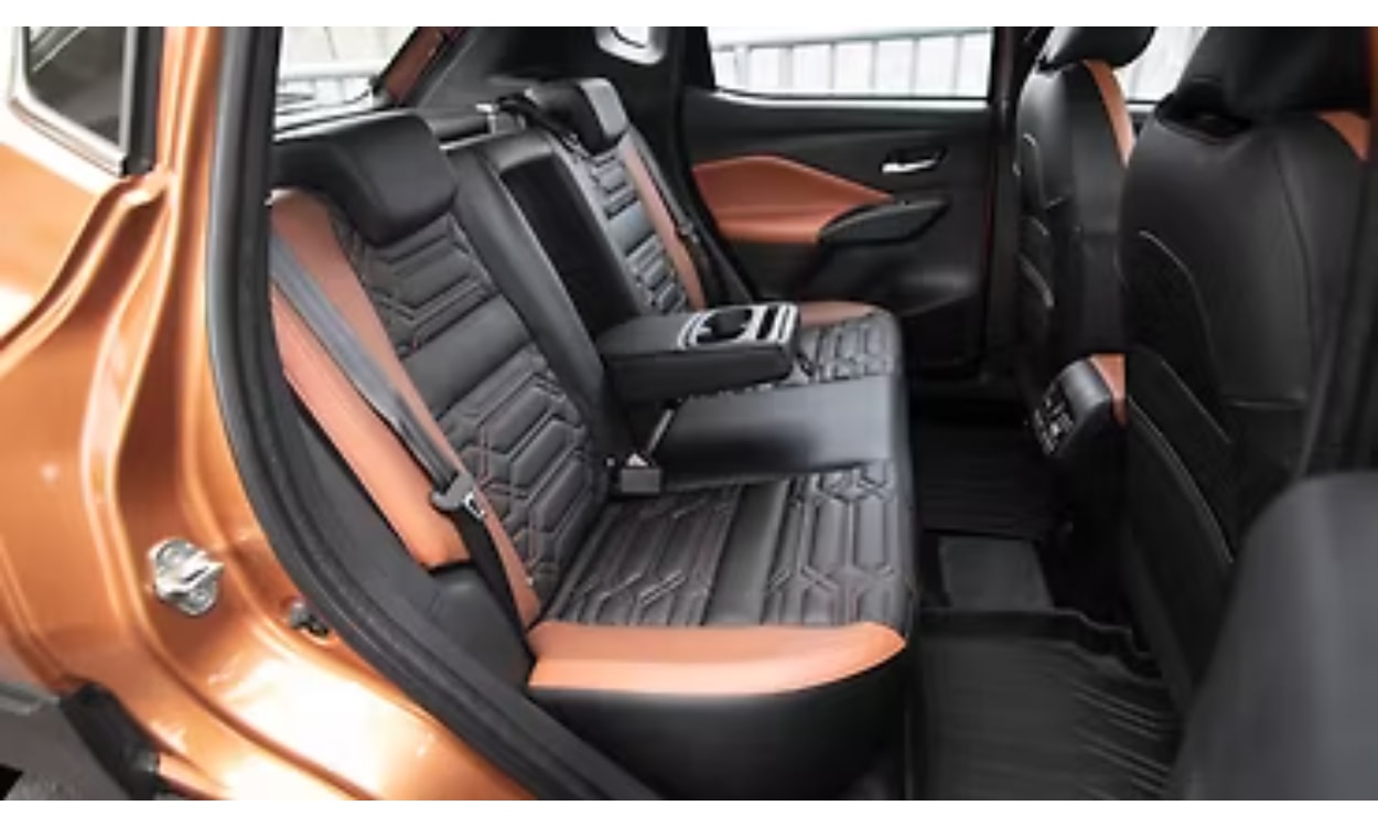 Nissan Magnite Interior Rear Row Centre Arm Rest Nissan Magnite Interior Rear Row Centre Arm Rest