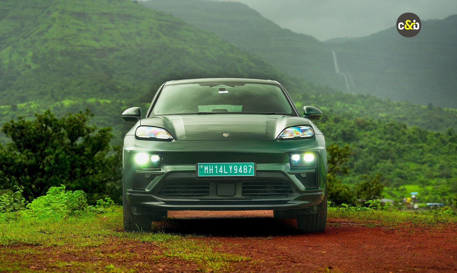 Porsche Macan Turbo Ev Front View Porsche Macan Turbo Ev Front View
