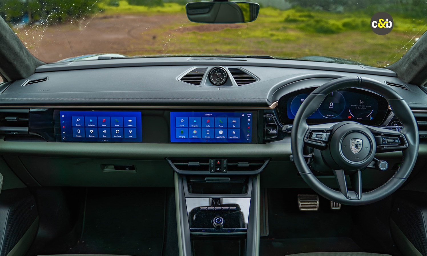 Porsche Macan Turbo Ev Console Porsche Macan Turbo Ev Console