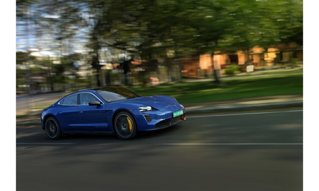 Porsche Taycan Tursimo Porsche Taycan Tursimo