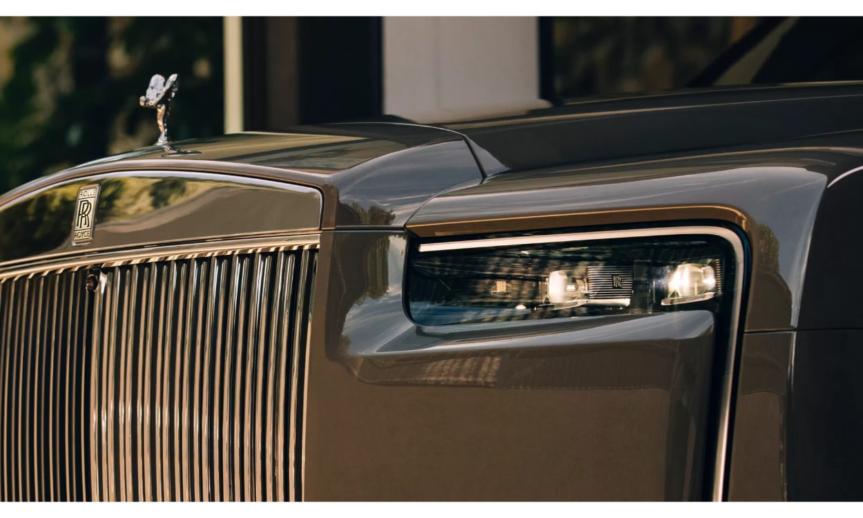 Rolls Royce Cullian Headlight Rolls Royce Cullian Headlight