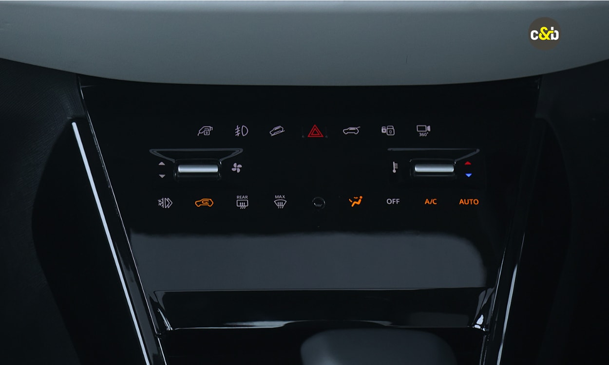 Tata curvv ev display Tata curvv ev display images