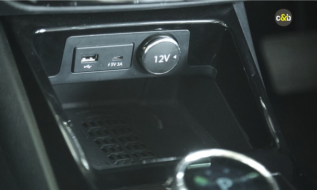 Tata Punch Ev Wireless Charger Tata Punch Ev Wireless Charger