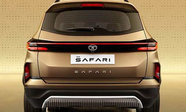 Tata Safari Signature End To End Led Tailamp Tata Safari Signature End To End Led Tailamp