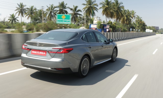 Toyota Camry Rideview 13 Toyota Camry Rideview 13