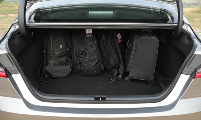 Toyota Camry Bootspace Toyota Camry Bootspace