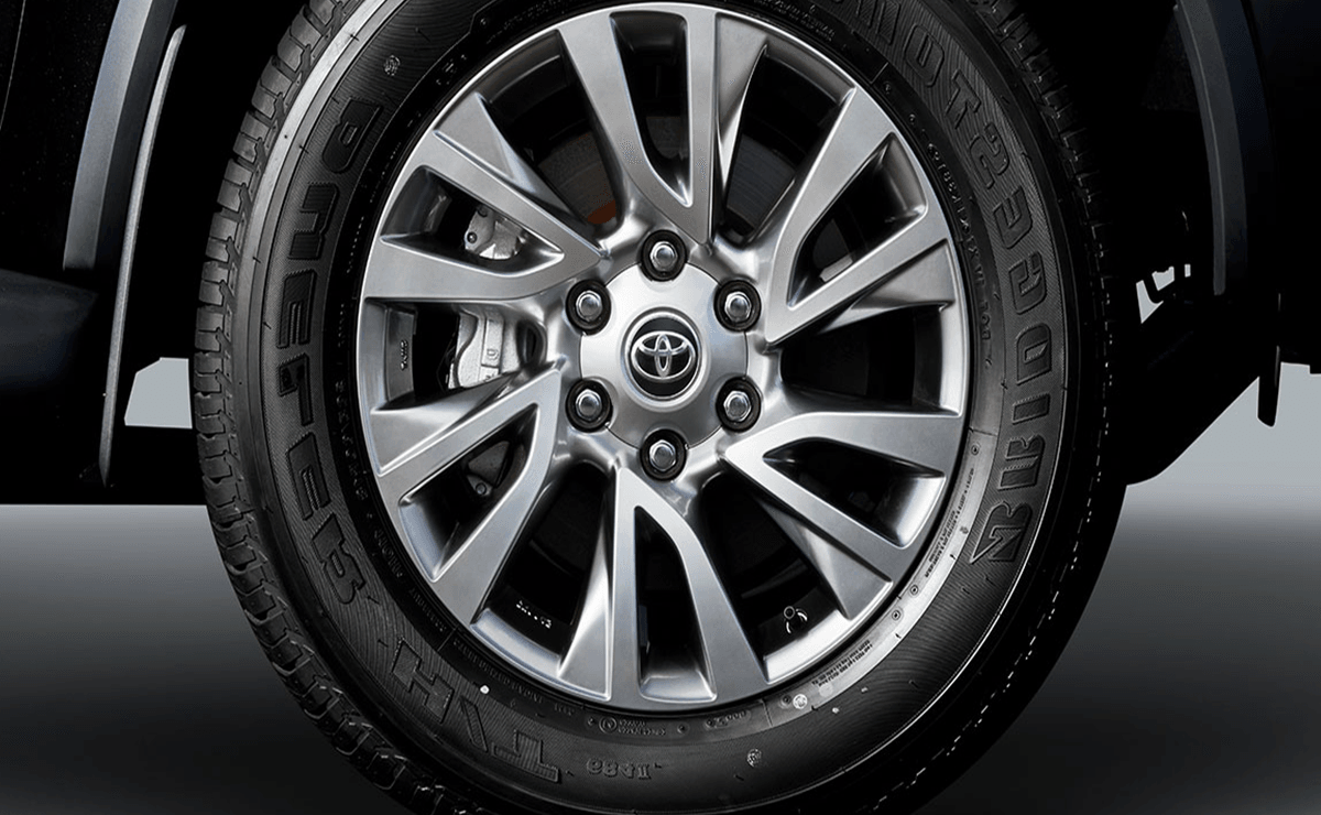 2021 Toyota Fortuner Alloy Wheel 2021 Toyota Fortuner Alloy Wheel