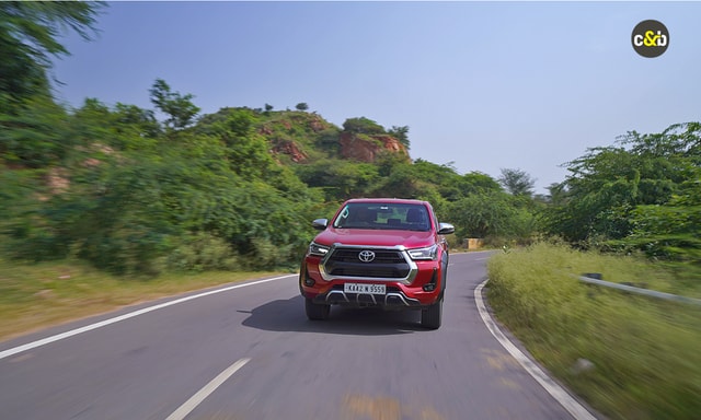 Toyota Hilux Rideview 1 Toyota Hilux Rideview 1