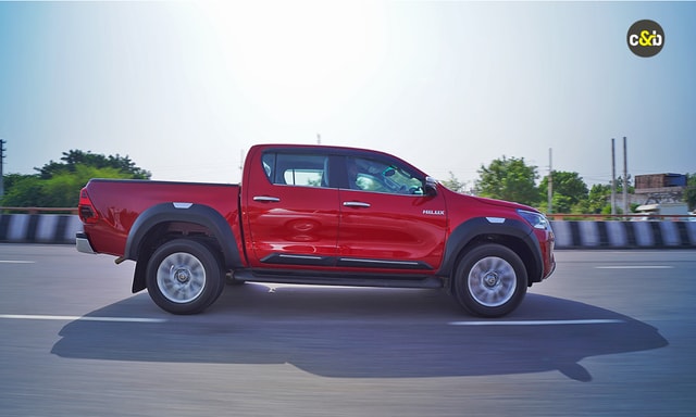 Toyota Hilux Rideview 5 Toyota Hilux Rideview 5