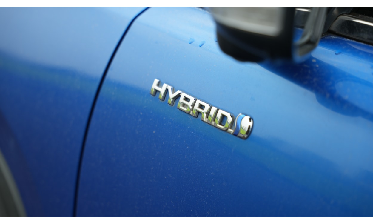 Toyata Urban Cruiser Hyryder Logo Toyata Urban Cruiser Hyryder Logo