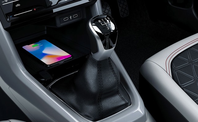 Volkswagen Taigun Wireless Mobile Charging Volkswagen Taigun Wireless Mobile Charging