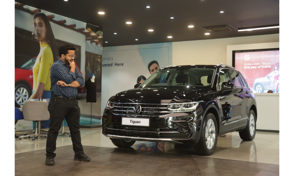 Volkswagen Tiguan Front Volkswagen Tiguan Front