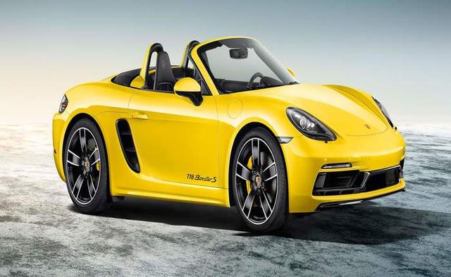 Porsche 718 Boxster Side Front View