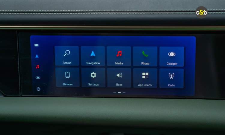 Porsche Macan Turbo Ev Display Porsche Macan Turbo Ev Display