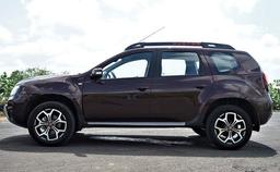 Renault Duster Turbo Petrol Sideview
