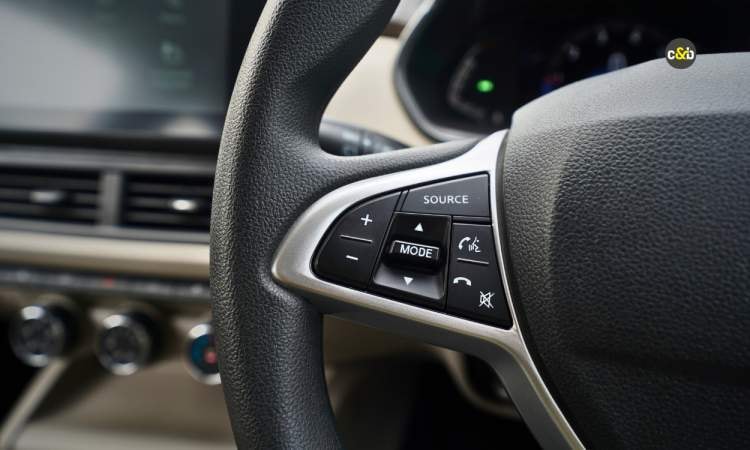 2025 Renault Triber Mounted Audio 2025 Renault Triber Mounted Audio images